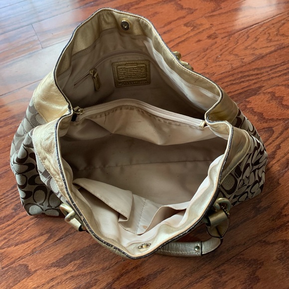 Coach Signature Penelope Leather Trim Shoulder Handbag - Picture 3 of 3